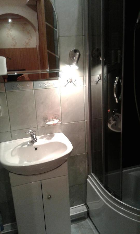 Simfonia Lwiw Lägenhet Lviv Exteriör bild
